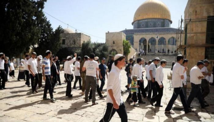 145-084130-tension-alaqsa-mosque-settlers_700x400